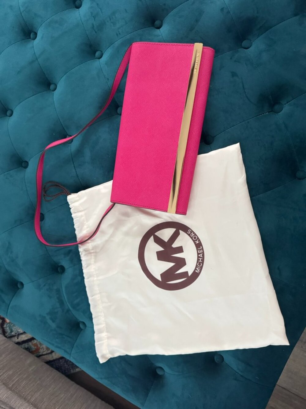 Michael Kors wristlet